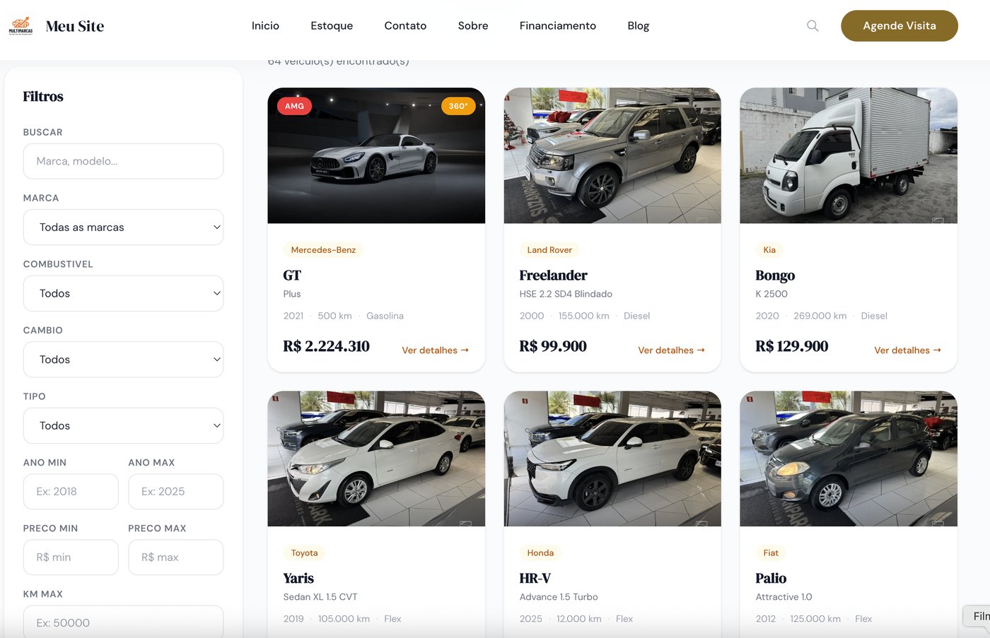 Vitrine pública de uma loja de veículos publicada pelo Multimarcas, com filtros laterais, grid de carros, preços e botão de agendar visita